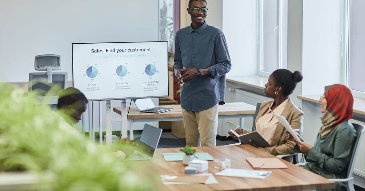 How to Automate Sales Call Notes With n8n and Write Them to Your CRM